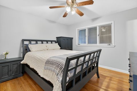 Tiny photo for 4 Mayflower Drive, Batavia, IL 60510 (MLS # 12508488)