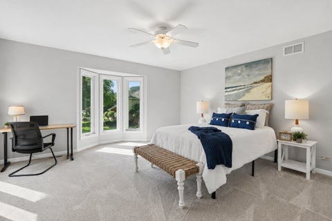 Tiny photo for 816 Paddock Lane, Libertyville, IL 60048 (MLS # 12736345)