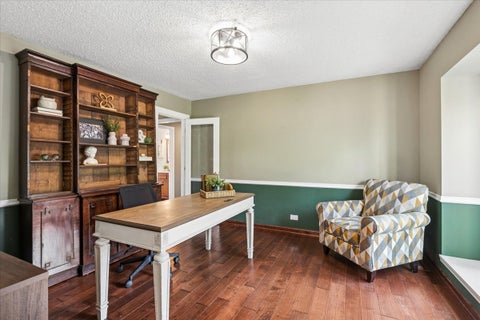 Tiny photo for 816 Paddock Lane, Libertyville, IL 60048 (MLS # 12736345)