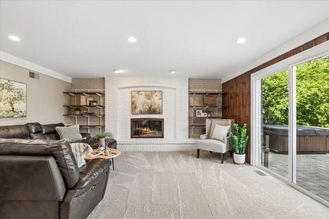 Tiny photo for 816 Paddock Lane, Libertyville, IL 60048 (MLS # 12736345)