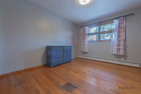 Tiny photo for 5810 W 97th Street, Oak Lawn, IL 60453 (MLS # 12527098)