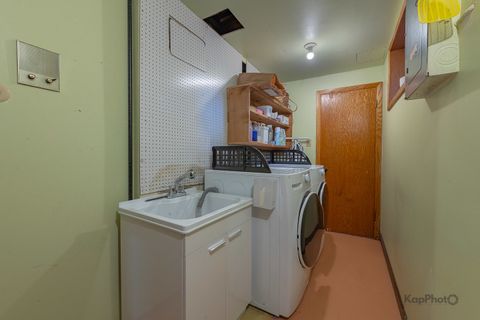 Tiny photo for 5810 W 97th Street, Oak Lawn, IL 60453 (MLS # 12527098)