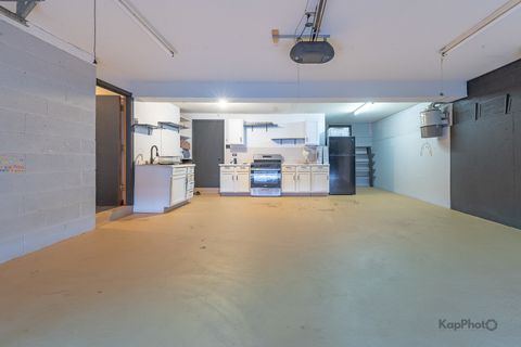 Tiny photo for 5810 W 97th Street, Oak Lawn, IL 60453 (MLS # 12527098)