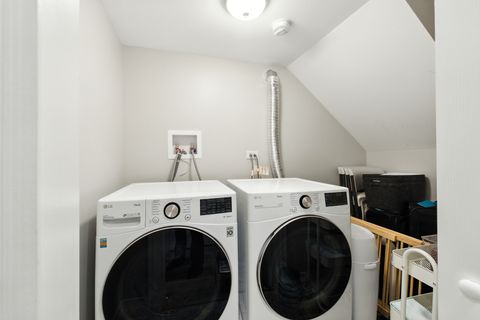 Tiny photo for 3518 Oak Avenue, Brookfield, IL 60513 (MLS # 12527995)