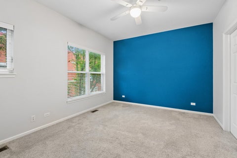 Tiny photo for 521 Chicago Avenue #H, Evanston, IL 60202 (MLS # 12735041)