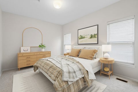 Tiny photo for 521 Chicago Avenue #H, Evanston, IL 60202 (MLS # 12735041)
