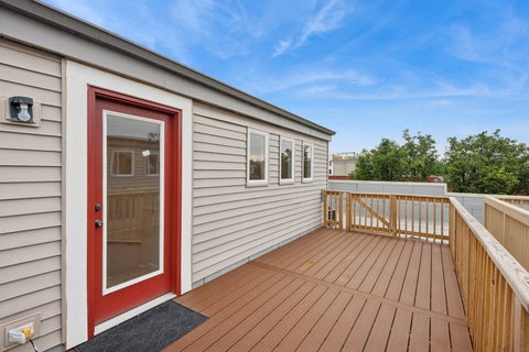 Tiny photo for 521 Chicago Avenue #H, Evanston, IL 60202 (MLS # 12735041)