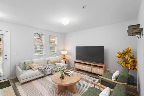 Tiny photo for 521 Chicago Avenue #H, Evanston, IL 60202 (MLS # 12735041)