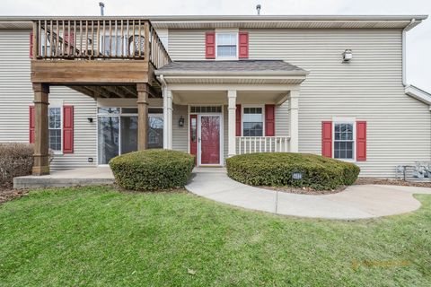 Photo of 7344 Grandview Court #7344, Carpentersville, IL 60110 (MLS # 12585670)