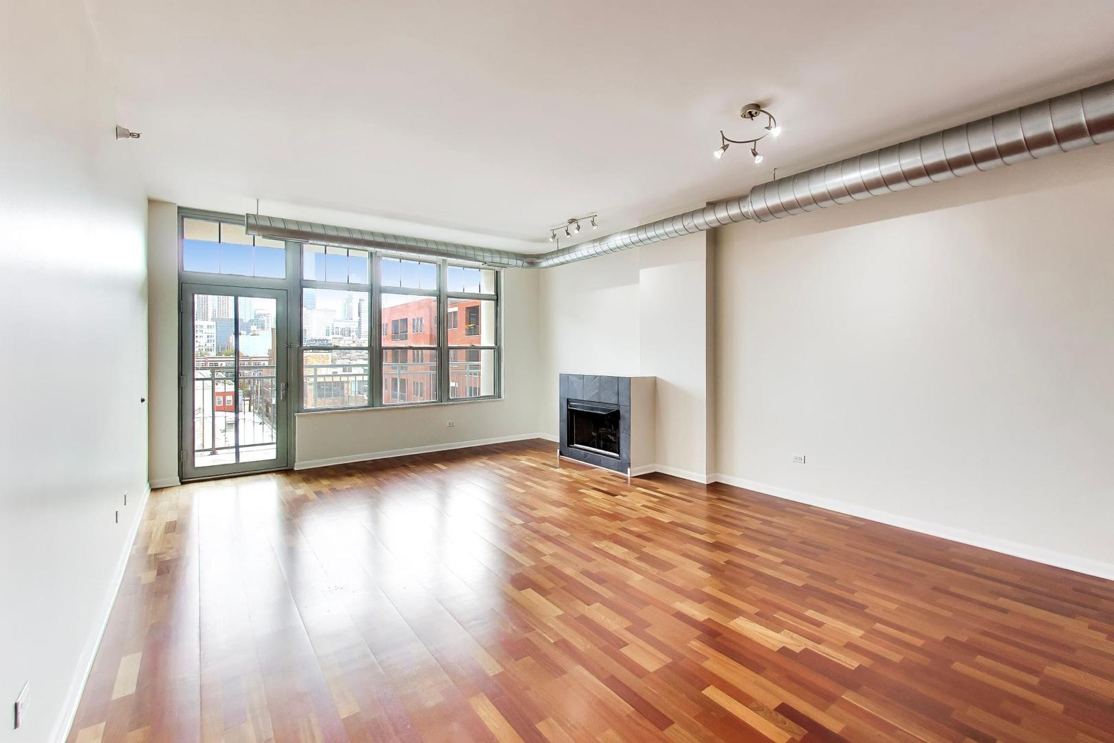 1200 W Monroe Street 603