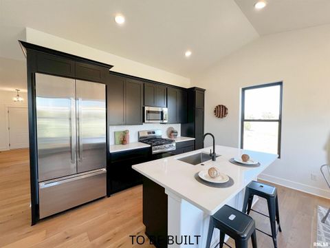 Tiny photo for Lot 5 S 5TH Street, Eldridge, IA 52748 (MLS # QC4266172)