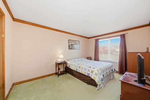 Tiny photo for 1929 Loomes Avenue, Downers Grove, IL 60516 (MLS # 12517613)