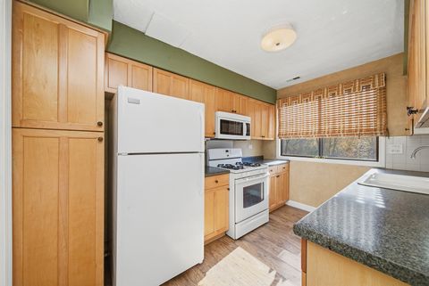 Tiny photo for 1929 Loomes Avenue, Downers Grove, IL 60516 (MLS # 12517613)