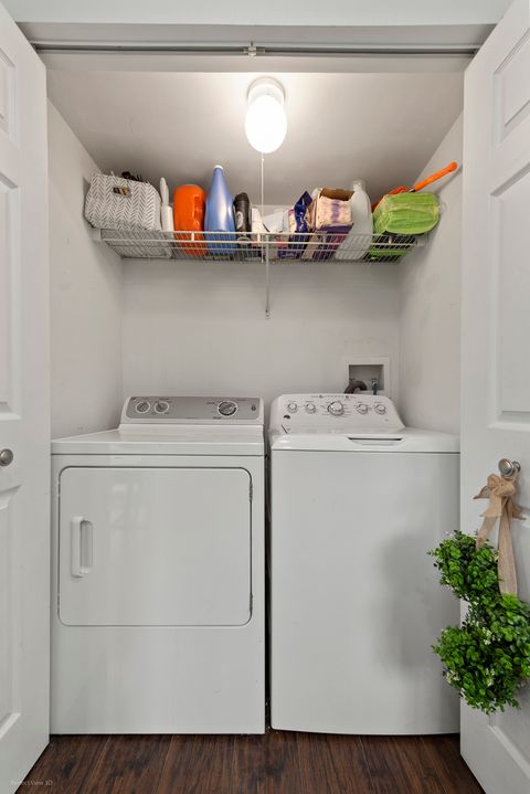 Tiny photo for 5218 Willow Court, Gurnee, IL 60031 (MLS # 12632782)