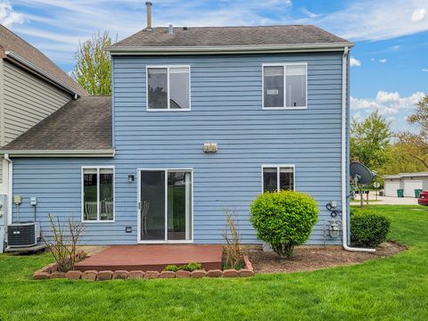 Tiny photo for 5218 Willow Court, Gurnee, IL 60031 (MLS # 12632782)