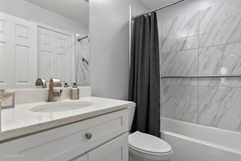 Tiny photo for 5218 Willow Court, Gurnee, IL 60031 (MLS # 12632782)