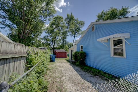 Tiny photo for 525 E Hickory Street, Watseka, IL 60970 (MLS # 12589966)