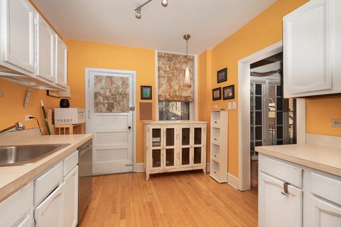 Tiny photo for 1508 Oak Avenue #2N, Evanston, IL 60201 (MLS # 12559187)