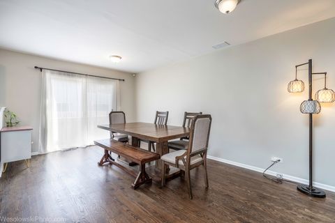 Tiny photo for 1645 Apple Tree Lane, West Chicago, IL 60185 (MLS # 12708562)
