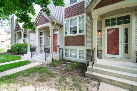 Tiny photo for 1645 Apple Tree Lane, West Chicago, IL 60185 (MLS # 12708562)