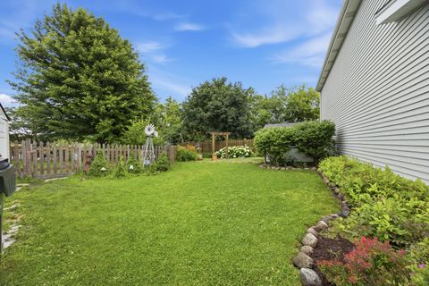 Tiny photo for 28701 Sawmill Lane, Lakemoor, IL 60051 (MLS # 12643802)