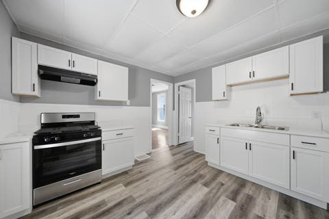 Tiny photo for 124 N 11th Avenue, Melrose Park, IL 60160 (MLS # 12725781)