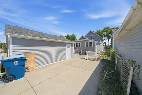 Tiny photo for 124 N 11th Avenue, Melrose Park, IL 60160 (MLS # 12725781)