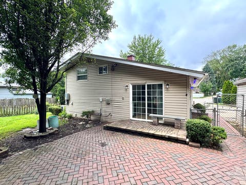 Tiny photo for 1008 Adams Court, Carpentersville, IL 60110 (MLS # 12721156)