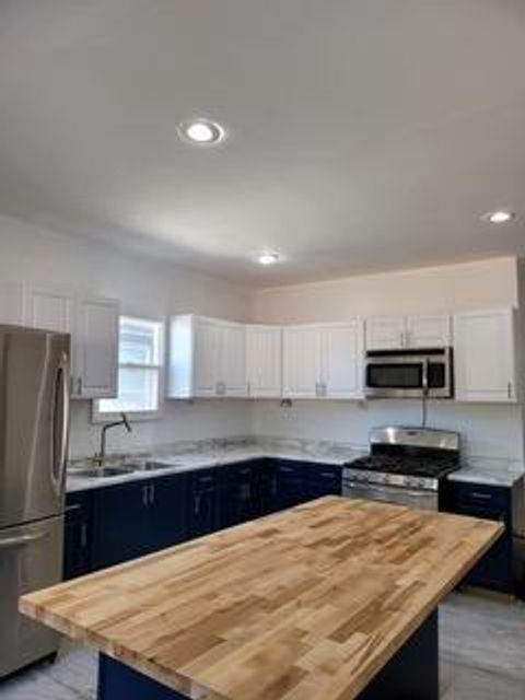 Tiny photo for 10149 S Wentworth Avenue, Chicago, IL 60628 (MLS # 12550619)