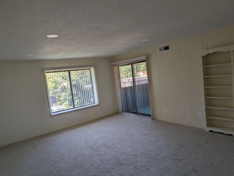 Tiny photo for 1295 N Sterling Avenue #212, Palatine, IL 60067 (MLS # 12484136)