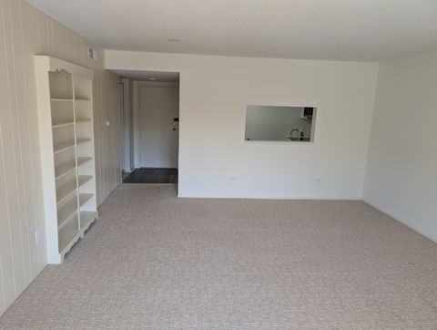 Tiny photo for 1295 N Sterling Avenue #212, Palatine, IL 60067 (MLS # 12484136)