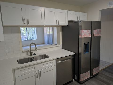 Tiny photo for 1295 N Sterling Avenue #212, Palatine, IL 60067 (MLS # 12484136)