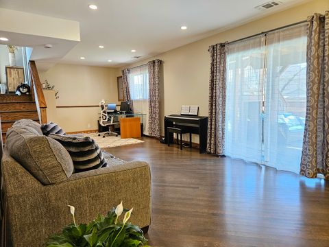 Tiny photo for 126 Borris Circle, Streamwood, IL 60107 (MLS # 12612495)