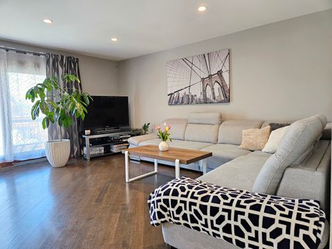 Tiny photo for 126 Borris Circle, Streamwood, IL 60107 (MLS # 12612495)