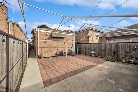 Tiny photo for 7535 W 63 Place, Summit, IL 60501 (MLS # 12494099)