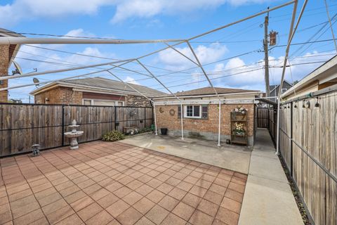 Tiny photo for 7535 W 63 Place, Summit, IL 60501 (MLS # 12494099)