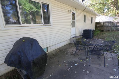 Tiny photo for 906 VALLEY Drive, Carterville, IL 62918 (MLS # EB460327)