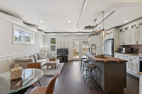 Tiny photo for 2046 N Hamlin Avenue, Chicago, IL 60647 (MLS # 12466464)