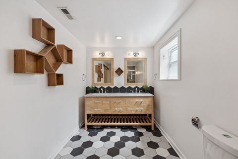 Tiny photo for 2046 N Hamlin Avenue, Chicago, IL 60647 (MLS # 12466464)