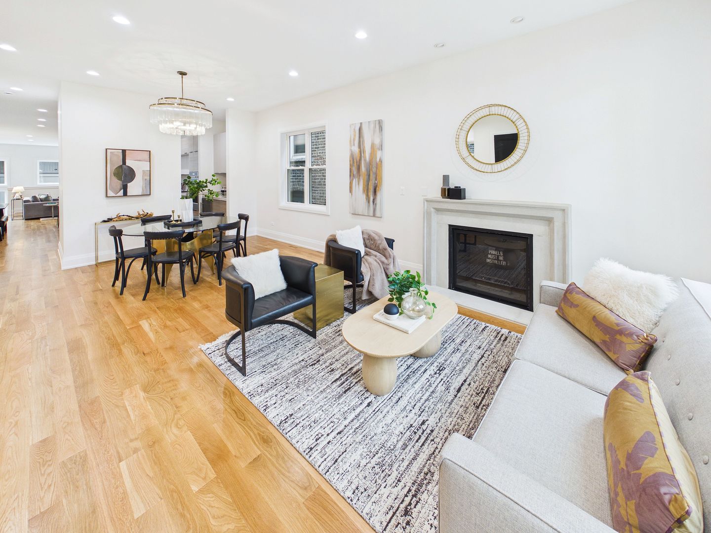 2638 W Superior Street