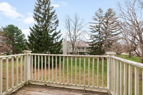 Tiny photo for 1500 CANBURY Court #B2, Wheeling, IL 60090 (MLS # 12527556)