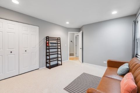 Tiny photo for 1500 CANBURY Court #B2, Wheeling, IL 60090 (MLS # 12527556)