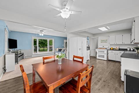 Tiny photo for 604 3rd Street, Sherrard, IL 61281 (MLS # 12657455)