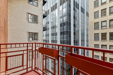 Tiny photo for 208 W Washington Street #1801, Chicago, IL 60606 (MLS # 12677462)