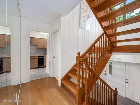 Tiny photo for 19W182 Ginny Lane E #182, Oak Brook, IL 60523 (MLS # 12673080)