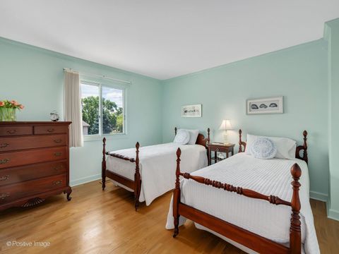 Tiny photo for 19W182 Ginny Lane E #182, Oak Brook, IL 60523 (MLS # 12673080)