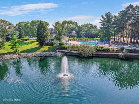 Tiny photo for 19W182 Ginny Lane E #182, Oak Brook, IL 60523 (MLS # 12673080)