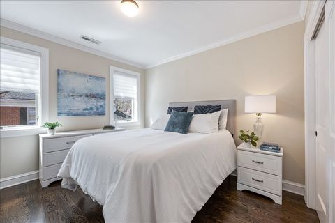 Tiny photo for 1148 Isabella Street, Wilmette, IL 60091 (MLS # 12586386)