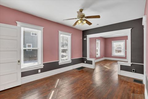 Tiny photo for 1427 N Court Street, Rockford, IL 61103 (MLS # 12595095)