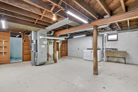 Tiny photo for 1427 N Court Street, Rockford, IL 61103 (MLS # 12595095)